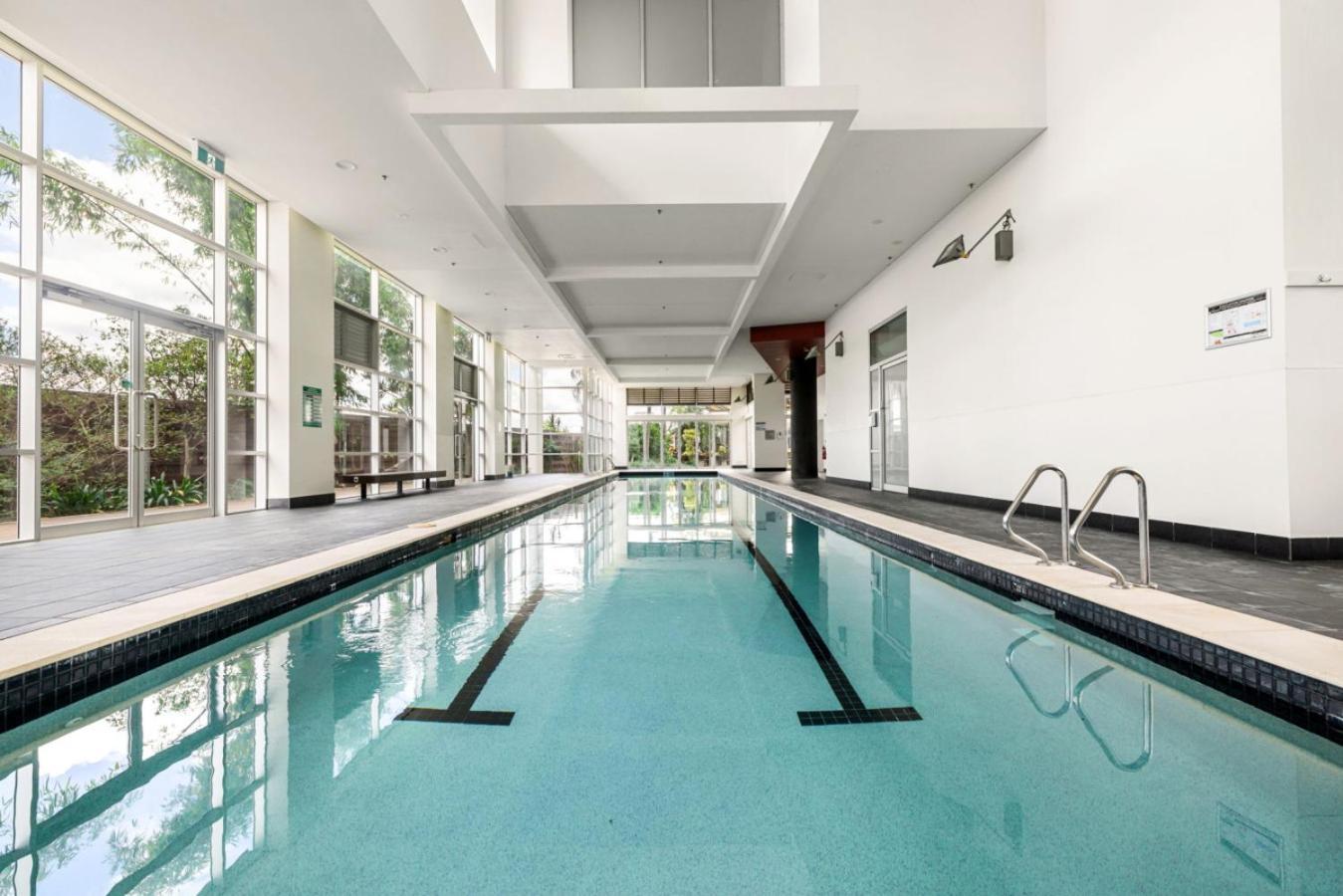 Apartment Parkland View At Roma Street