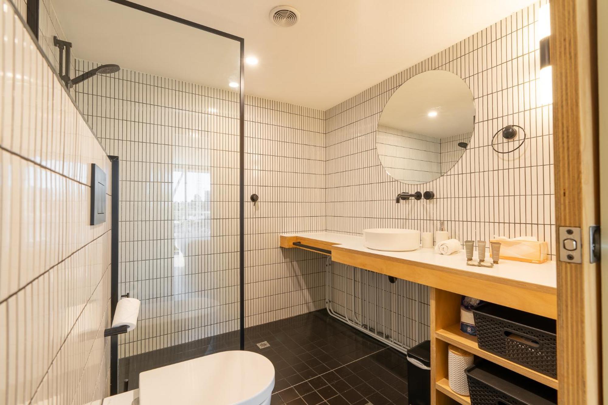 Abbey On Roma & 4* Brisbane