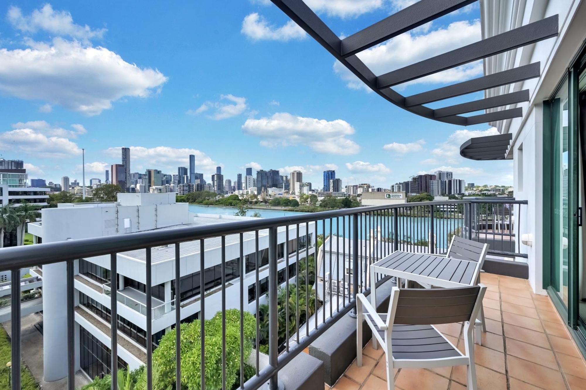 Aparthotel Cosmo Brisbane