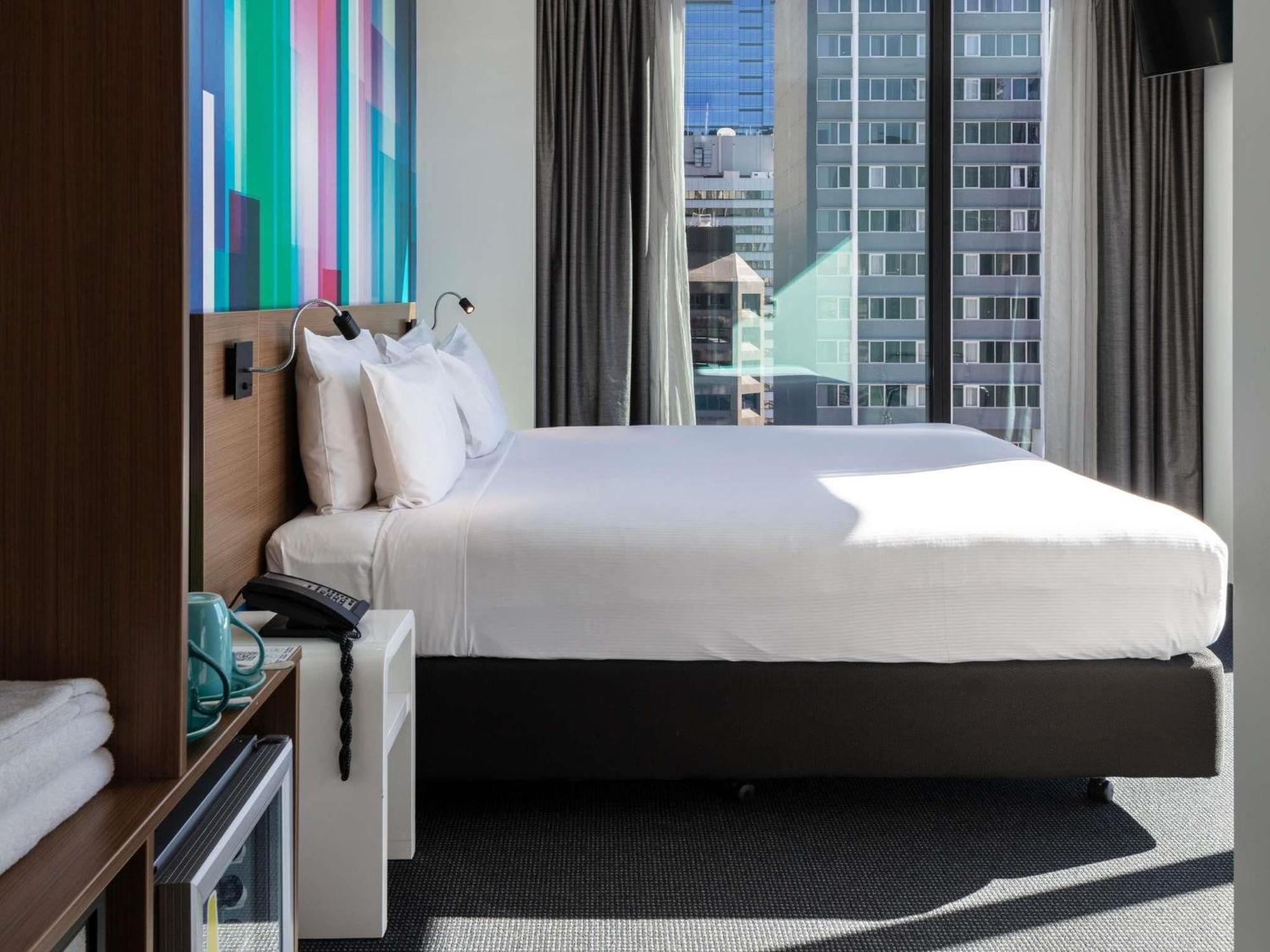 Ibis Styles Elizabeth Street Hotel 4*