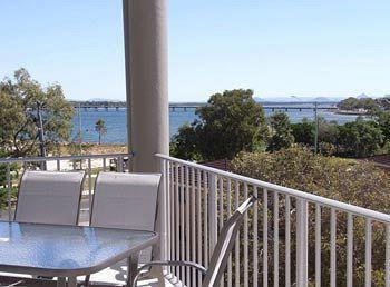 Hotel On The Bay - Bribie Island