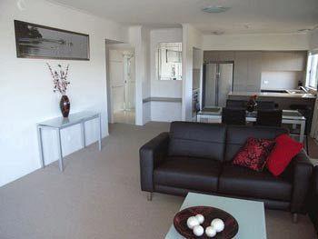 Hotel On The Bay - Bribie Island 3*