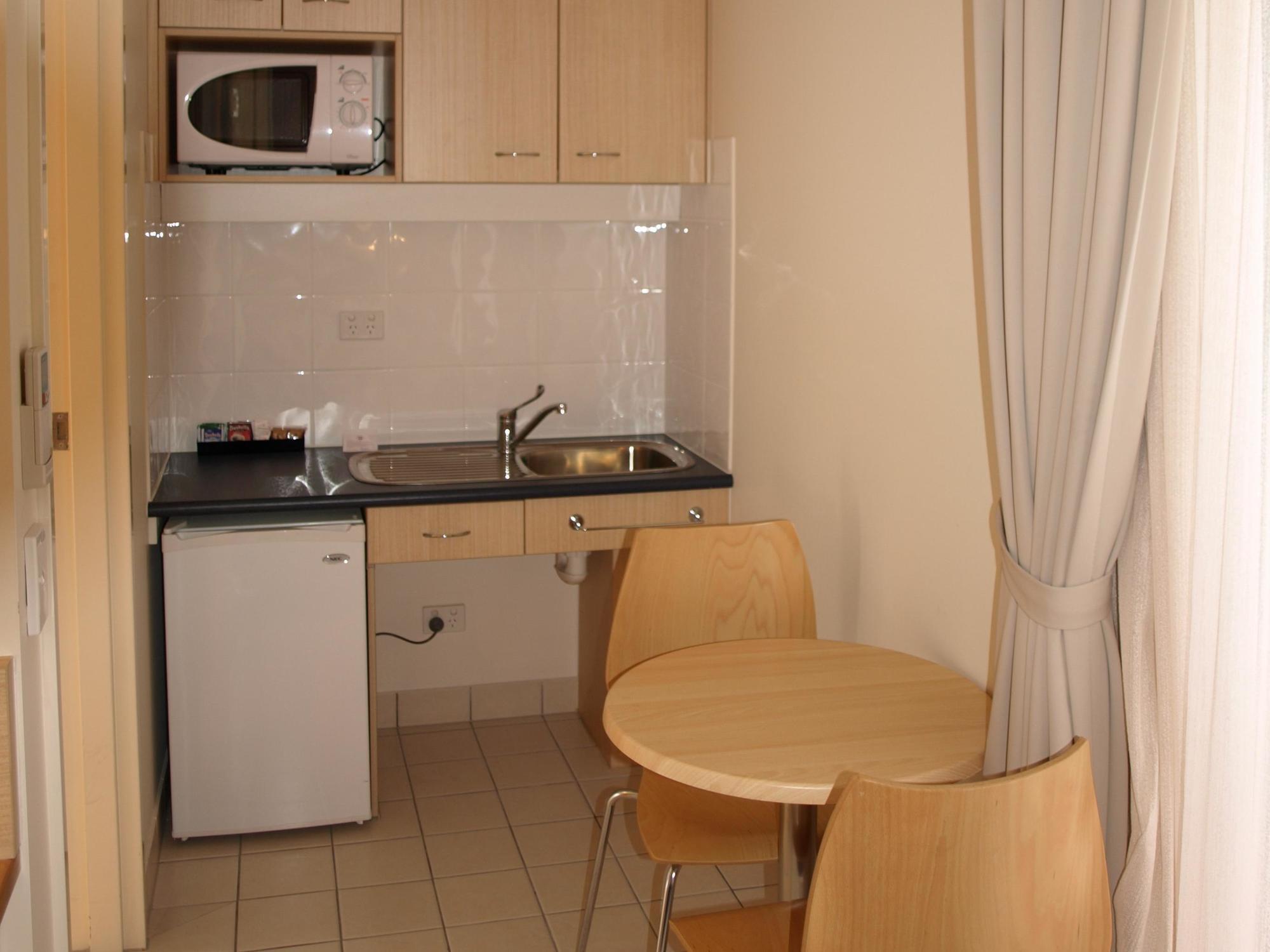 Airolodge International Motel