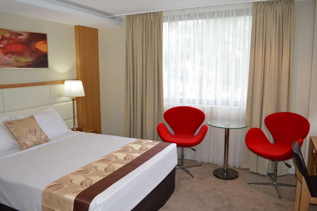 Diana Woolloongabba Hotel 4*