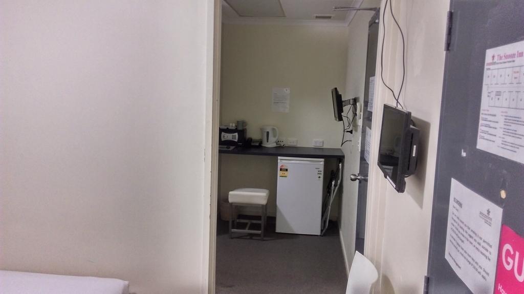 Motel Snooze Brisbane