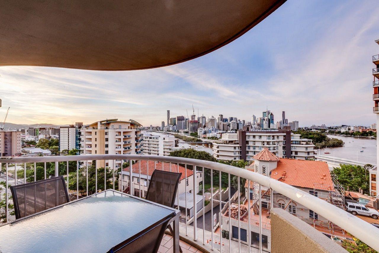 Hillcrest 4* Brisbane