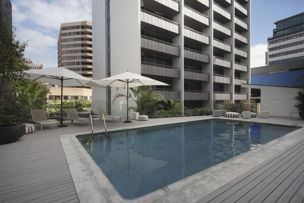 Punthill Spring Hill Aparthotel 5*