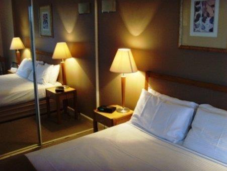 Central Cosmo Aparthotel