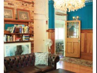 Minto Colonial Guest house