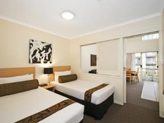 Quest On Story Bridge