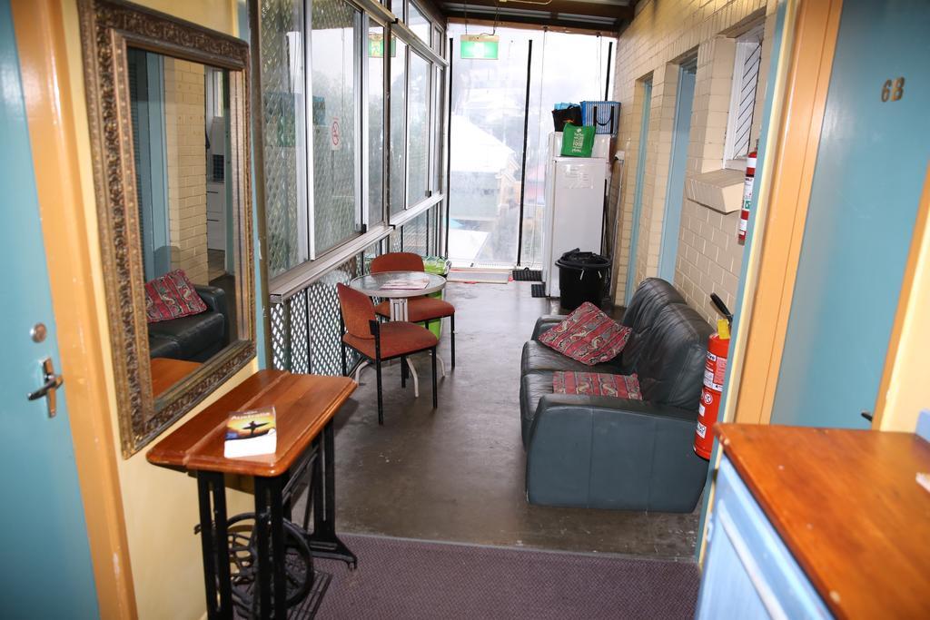 Aussie Way Lodge Hostel