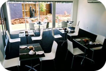 Rocklea International Motel 4*