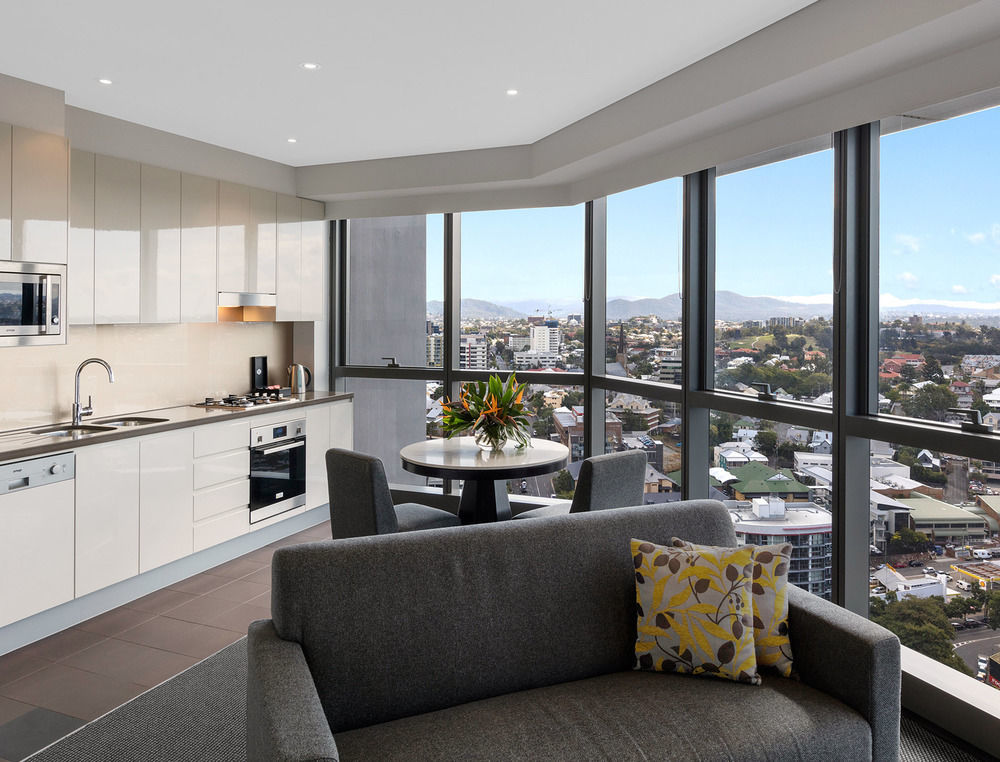 Meriton Adelaide Street, 5* Brisbane