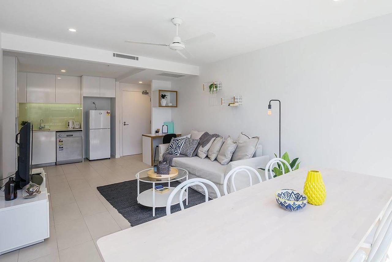 Executive Designer With Parking * Brisbane