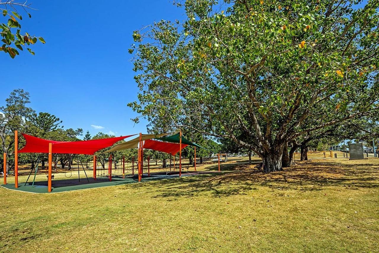 Executive Designer With Parking Apartment Brisbane