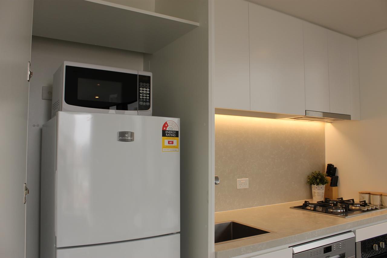 Spectacular Views Of Cbd By Fv With Free Car Park Apartment