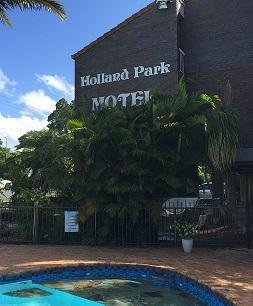 Holland Park Motel 3*