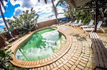 Somewhere To Backpackers Brisbane