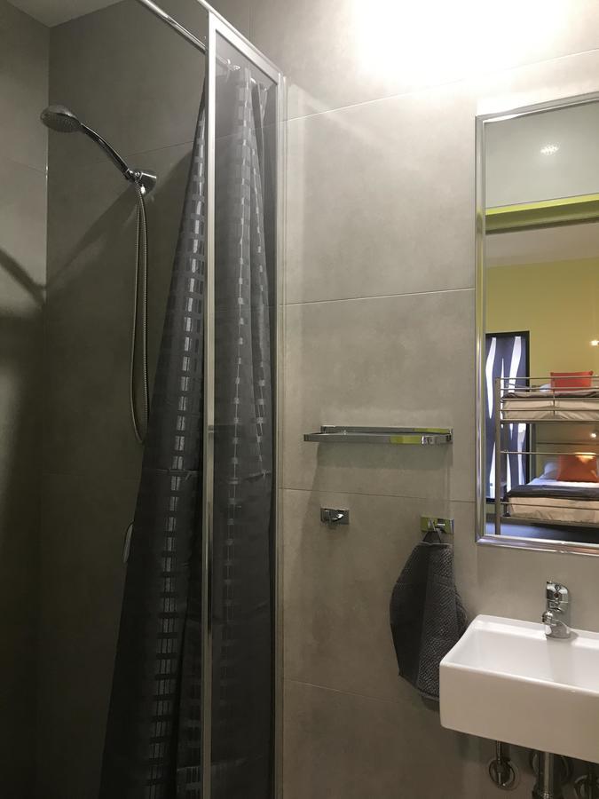 Breeze Hostel *