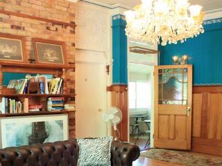 Minto Colonial Guest house 4*