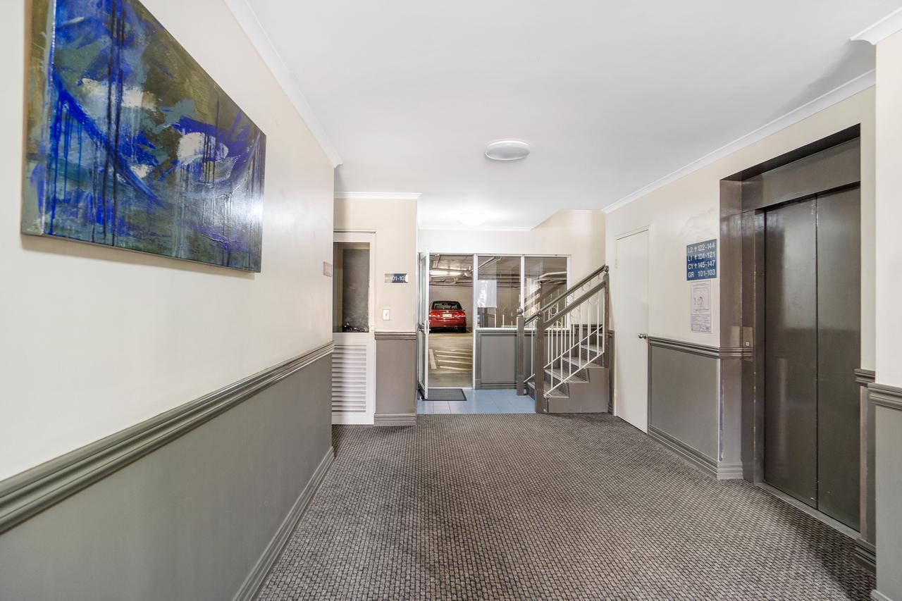 Toowong & 3* Brisbane