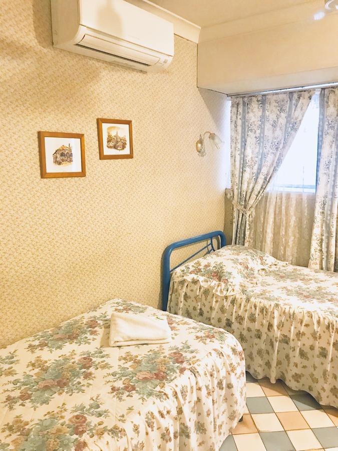 Annie's Shandon 3* Brisbane