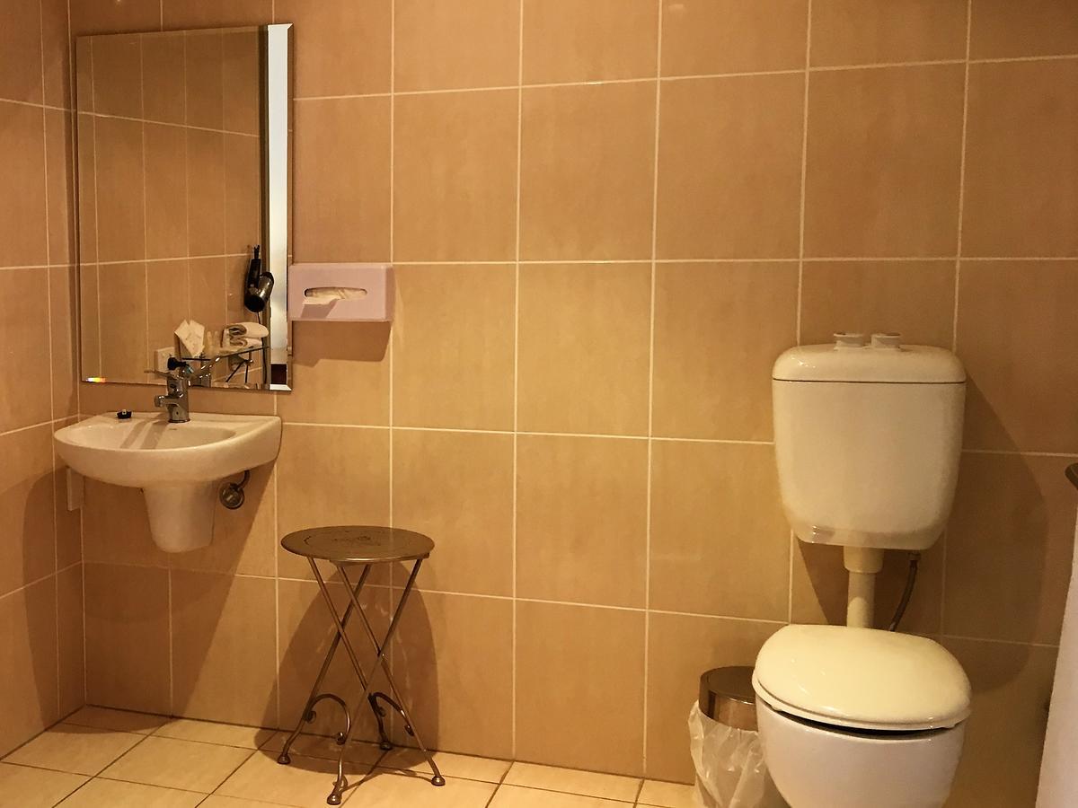 Shangri-la Gardens 4*