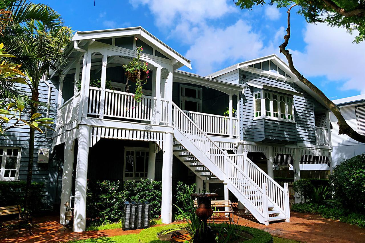 Bed & Breakfast Number 12 Brisbane