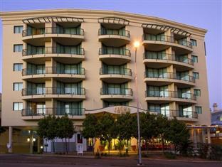 Central Cosmo 4*