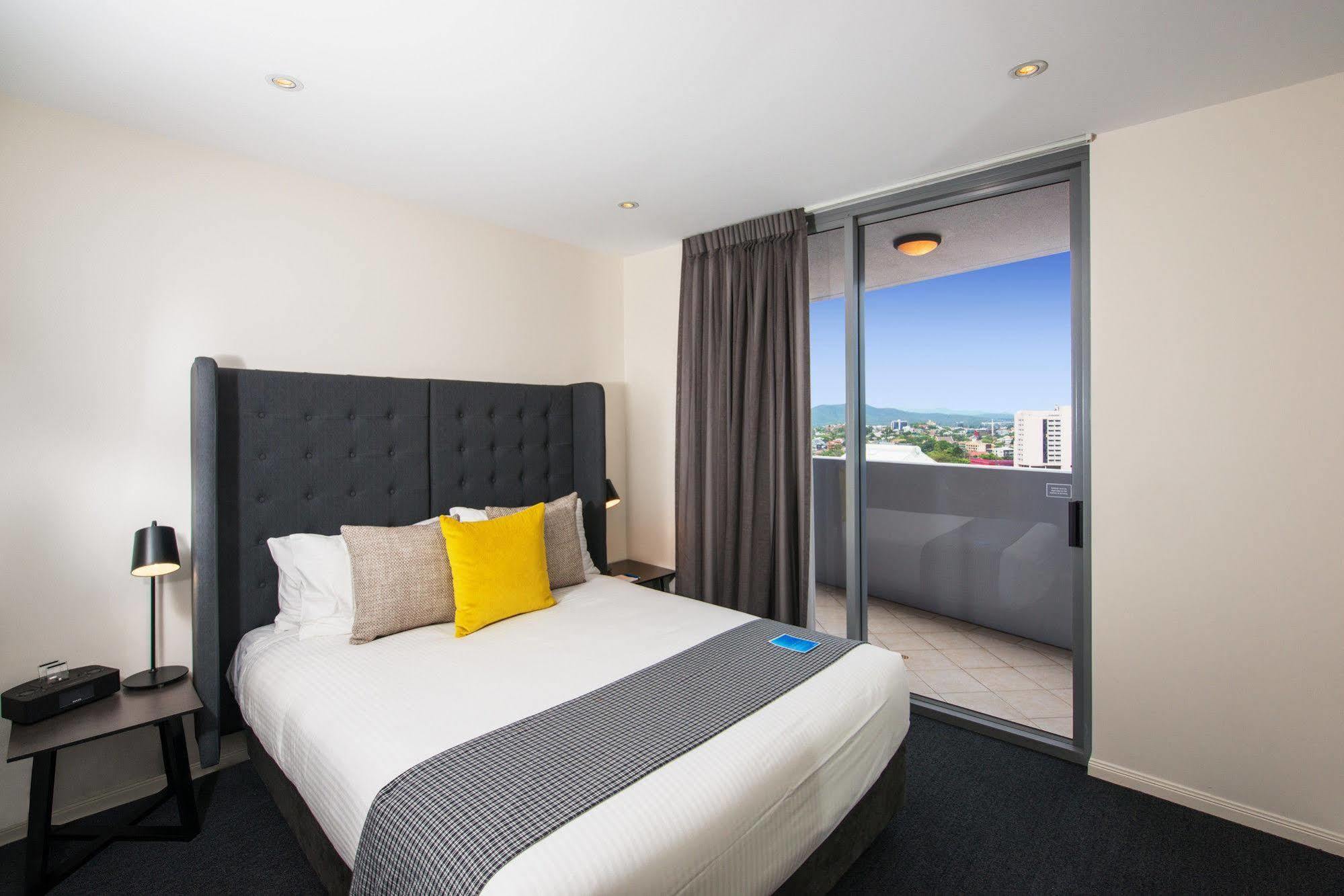 Mantra On Edward Brisbane