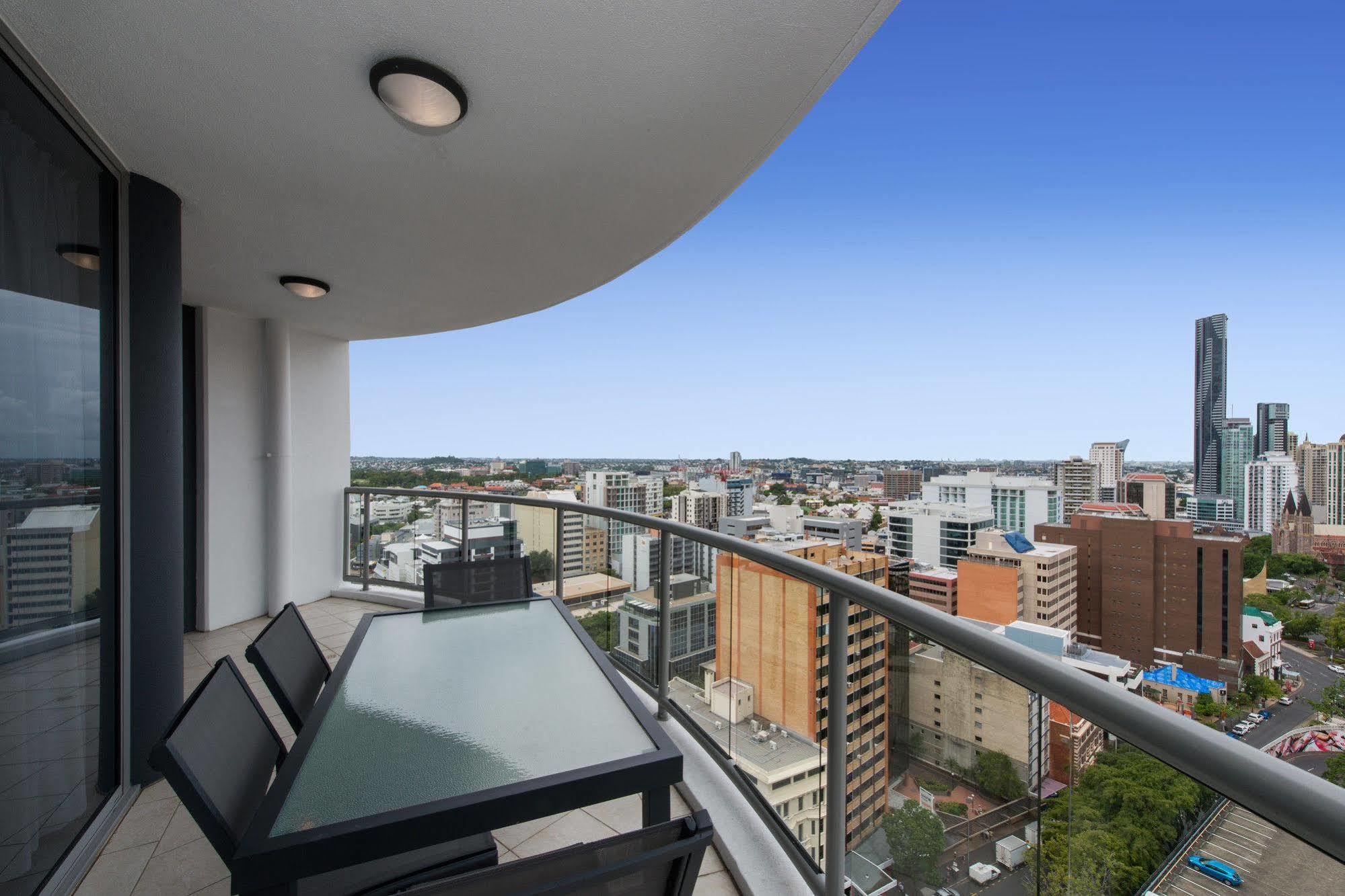 Aparthotel Mantra On Edward 4*