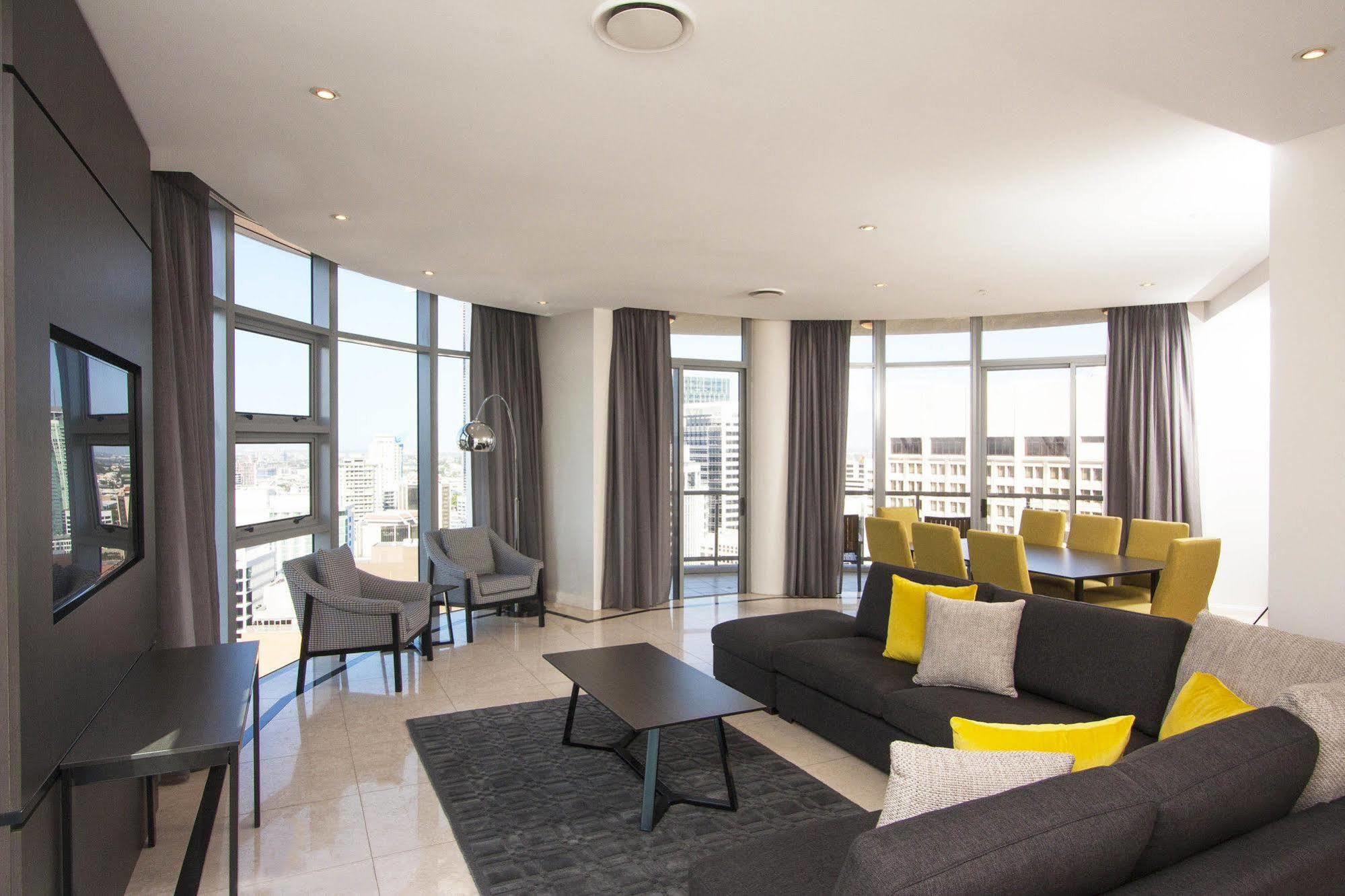 Mantra On Edward Aparthotel