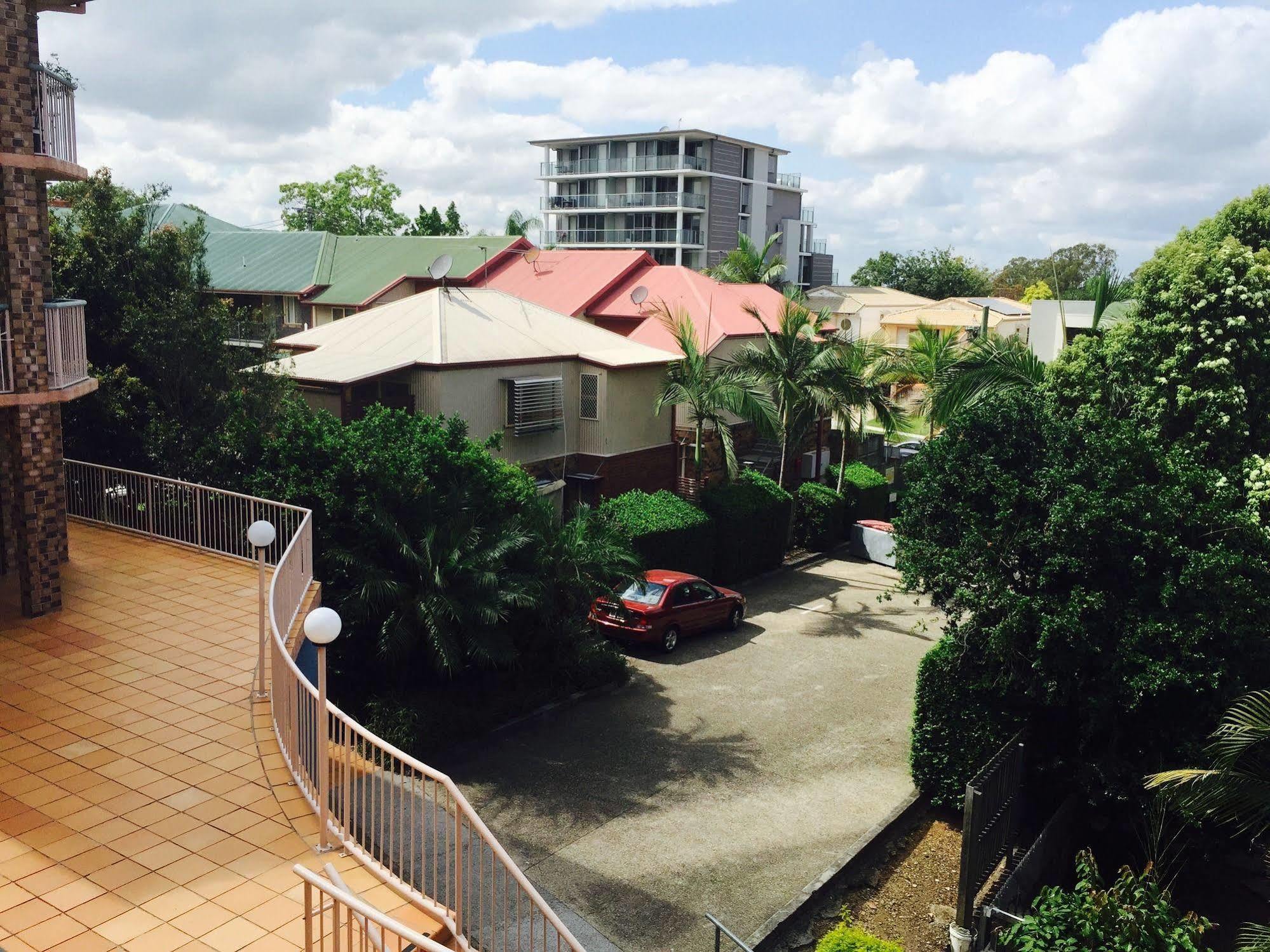 The Vista Bel Air 4*