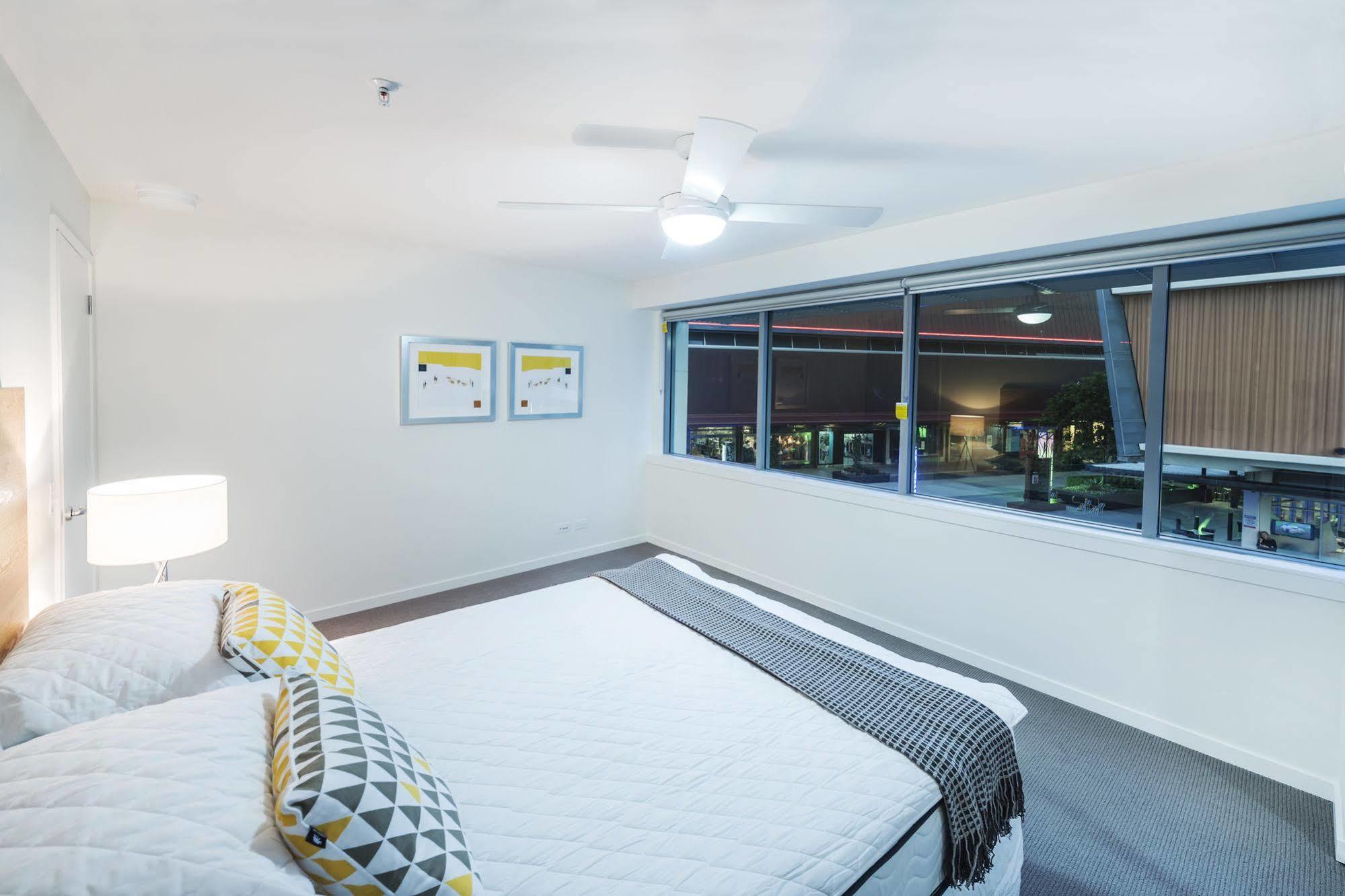 Aparthotel Link Portside Wharf
