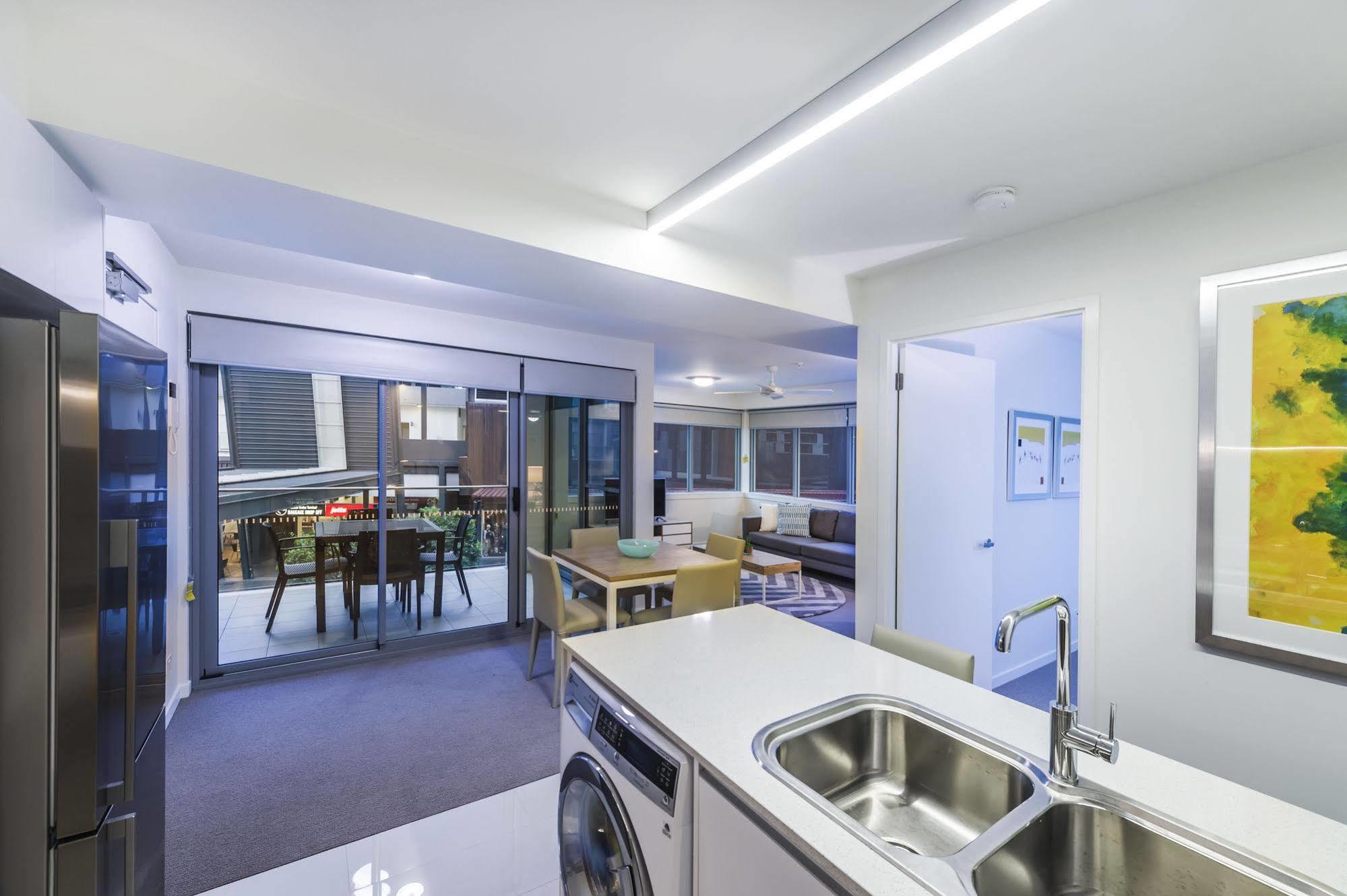 Aparthotel Link Portside Wharf