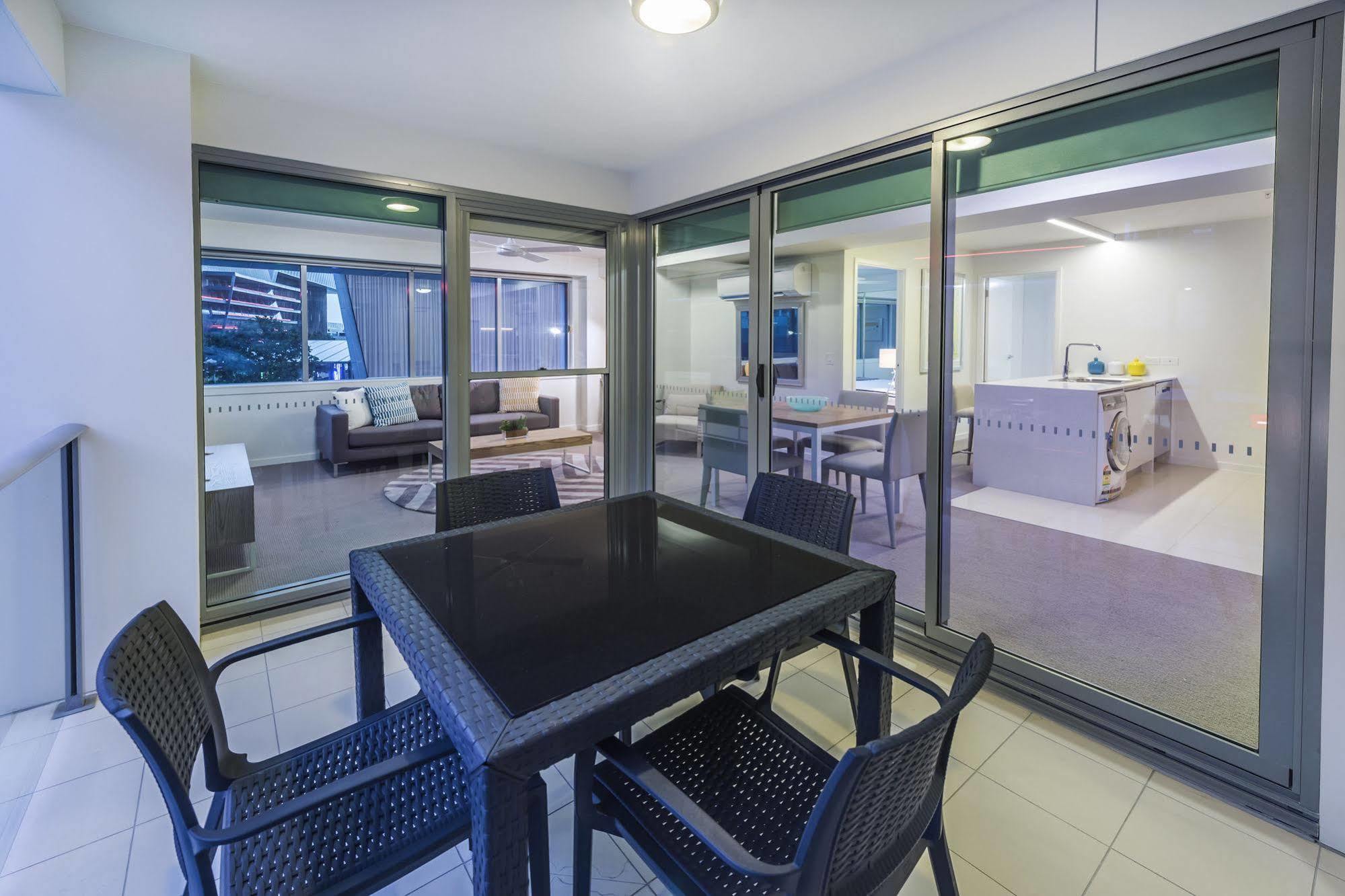 Link Portside Wharf 4* Brisbane