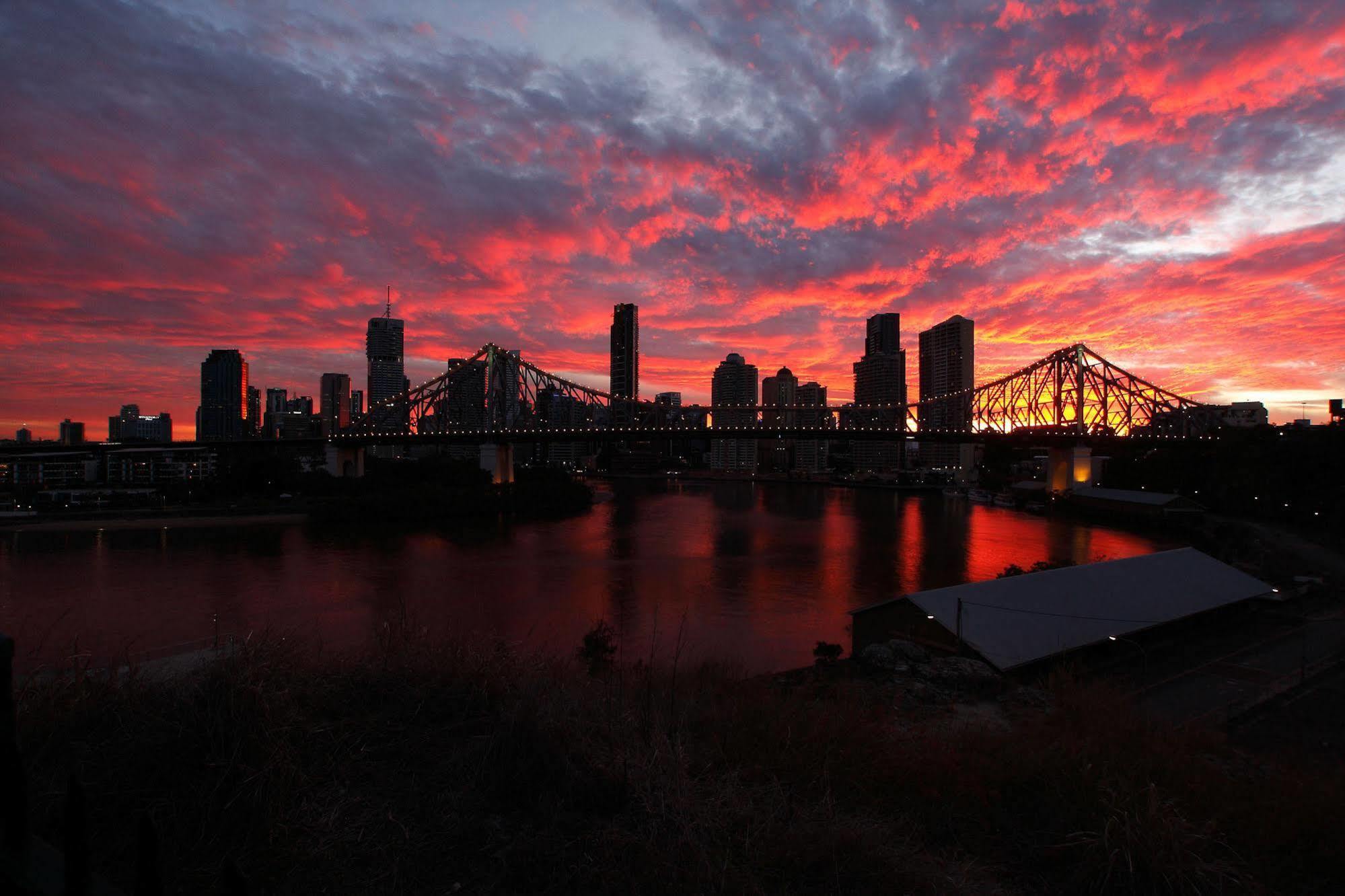 Link Portside Wharf Aparthotel Brisbane