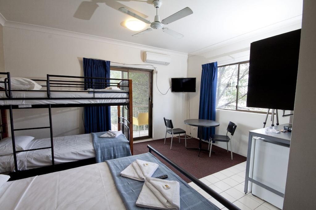 Buranda Motel 3*