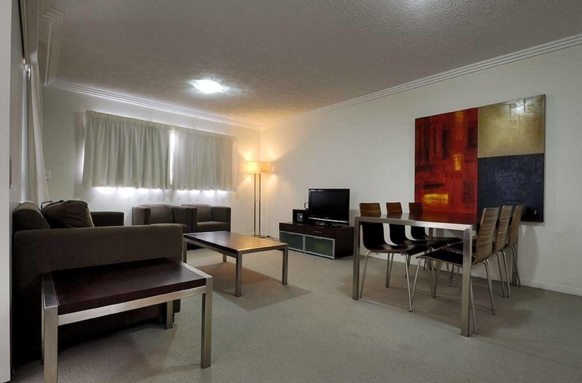 Gabba Aparthotel