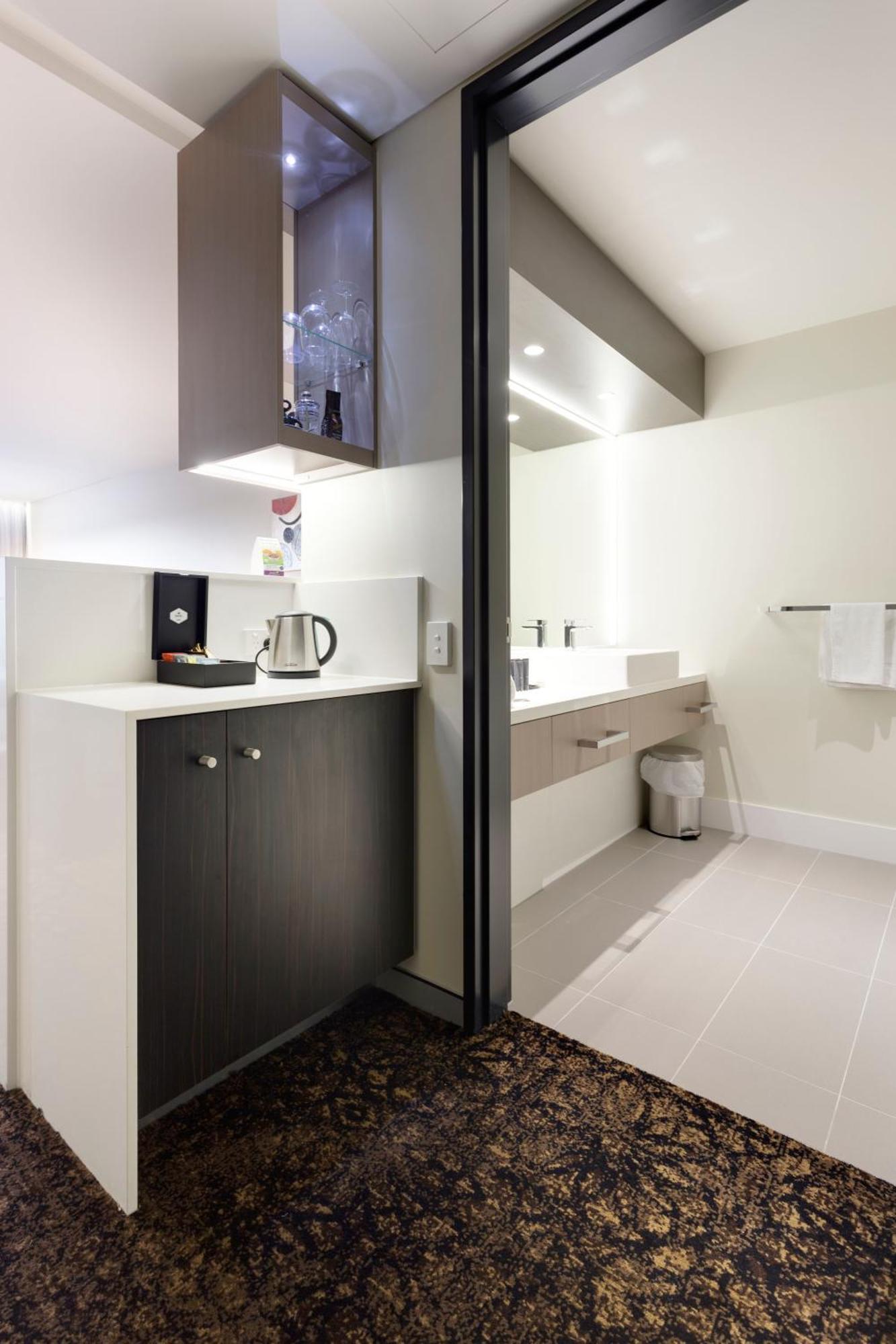 Hotel Calamvale And Conference Centre