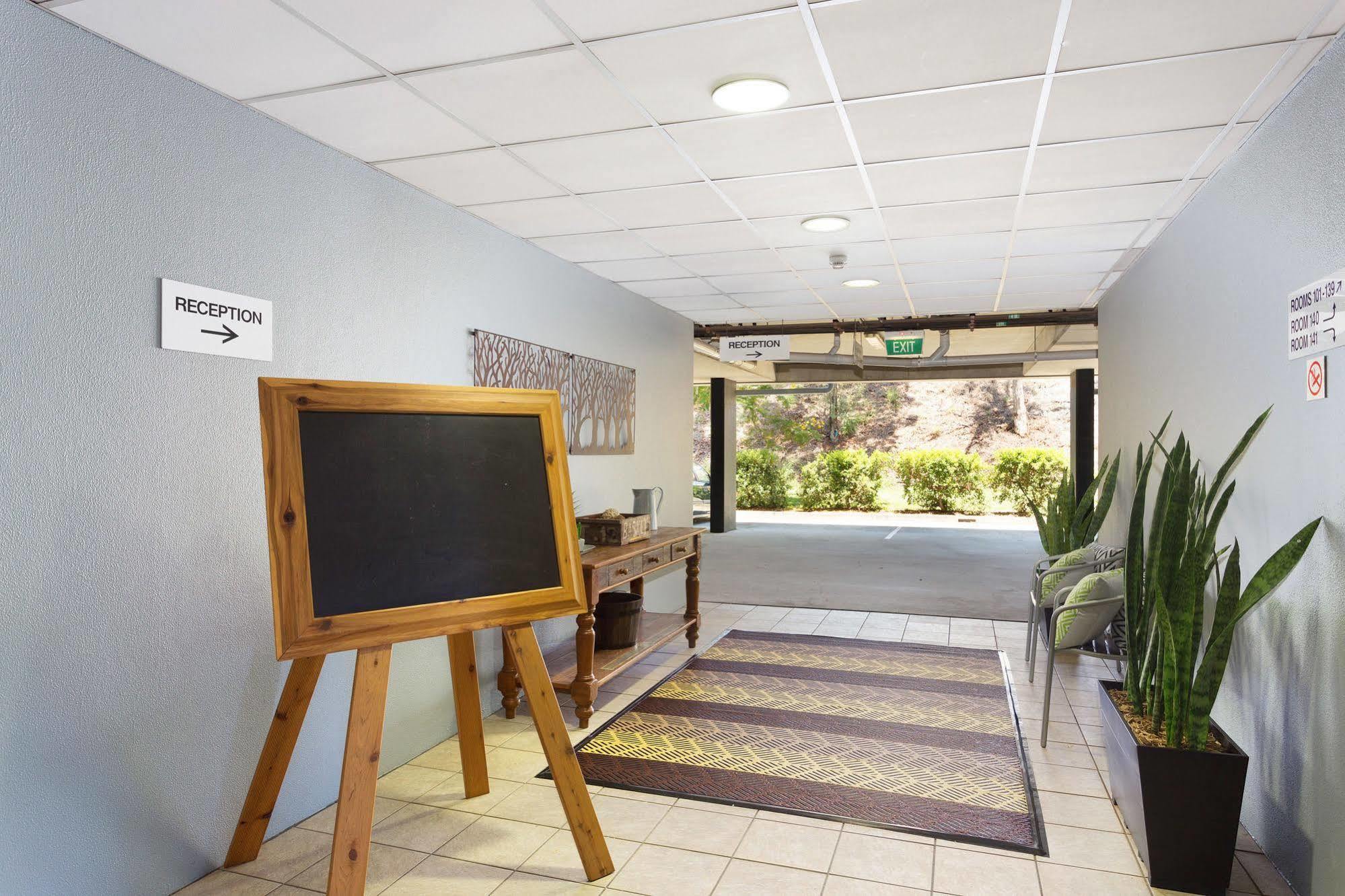 Motel Rocklea International