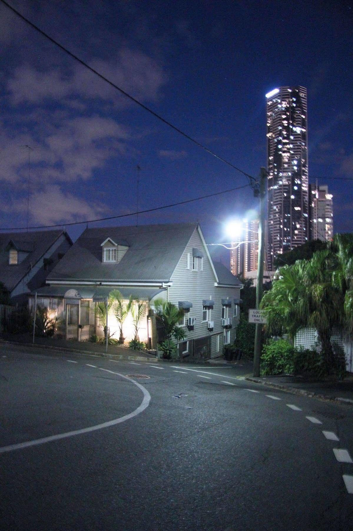 One Thornbury 4* Brisbane