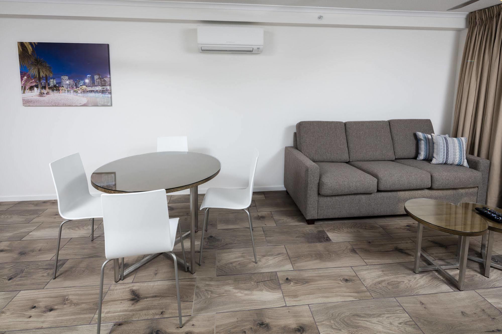 Direct Collective - Pavilion And Governor On Brookes Aparthotel 4*