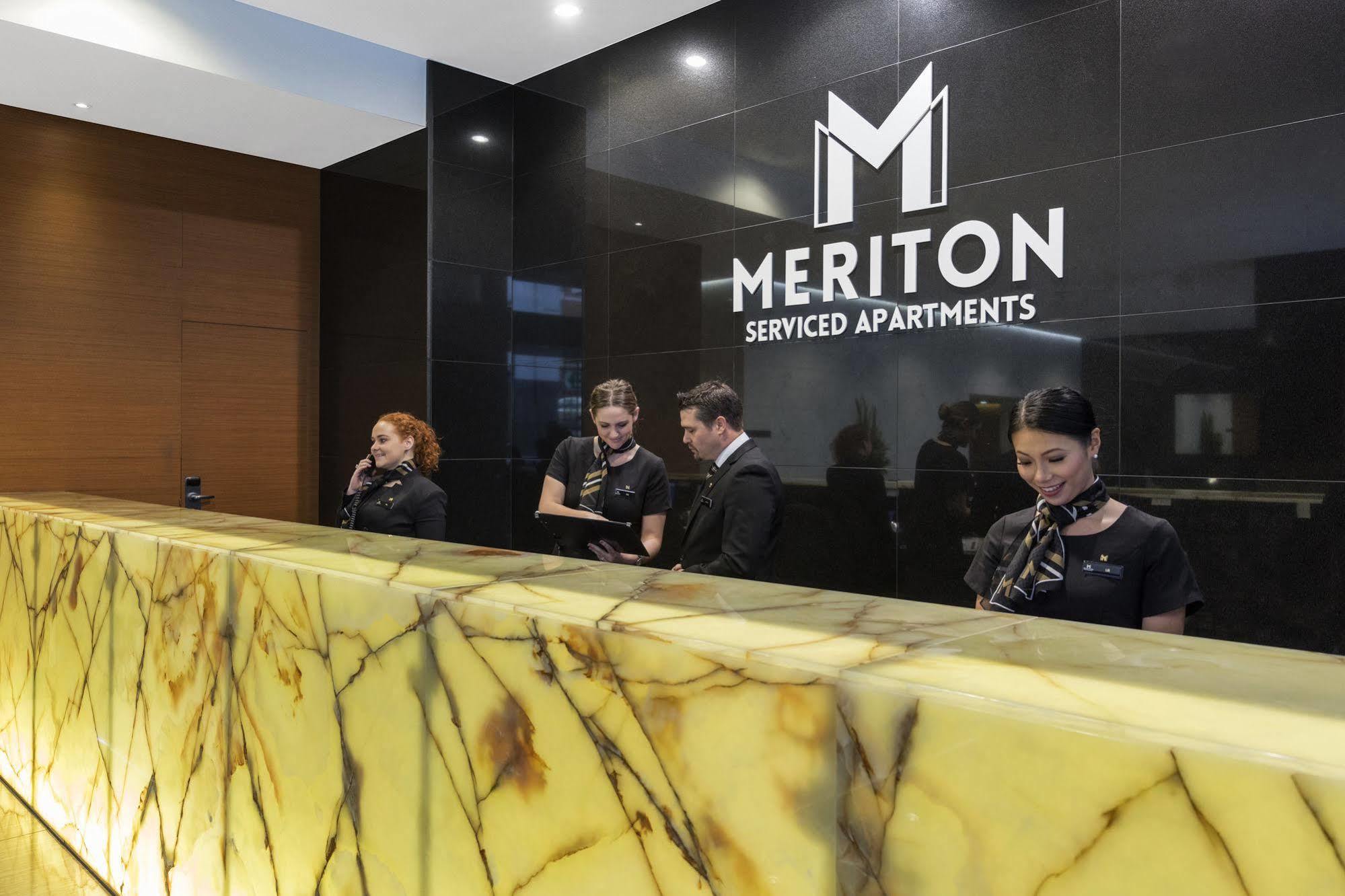 Meriton Adelaide Street, 5* Brisbane