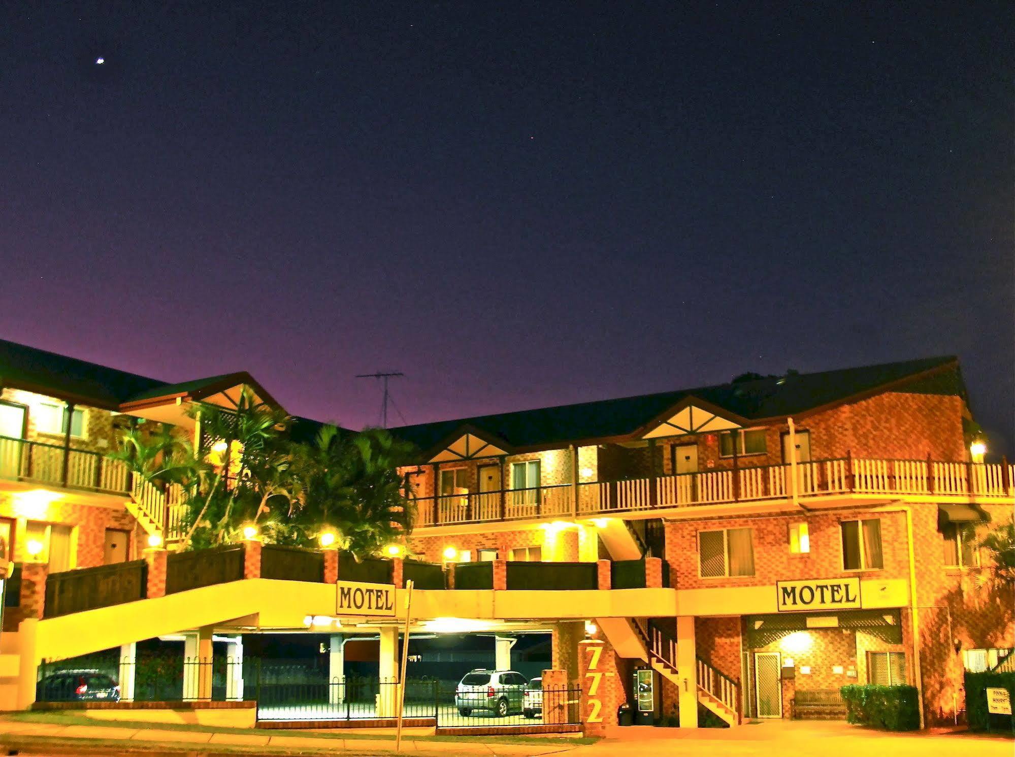 Airport Clayfield Motel 4*
