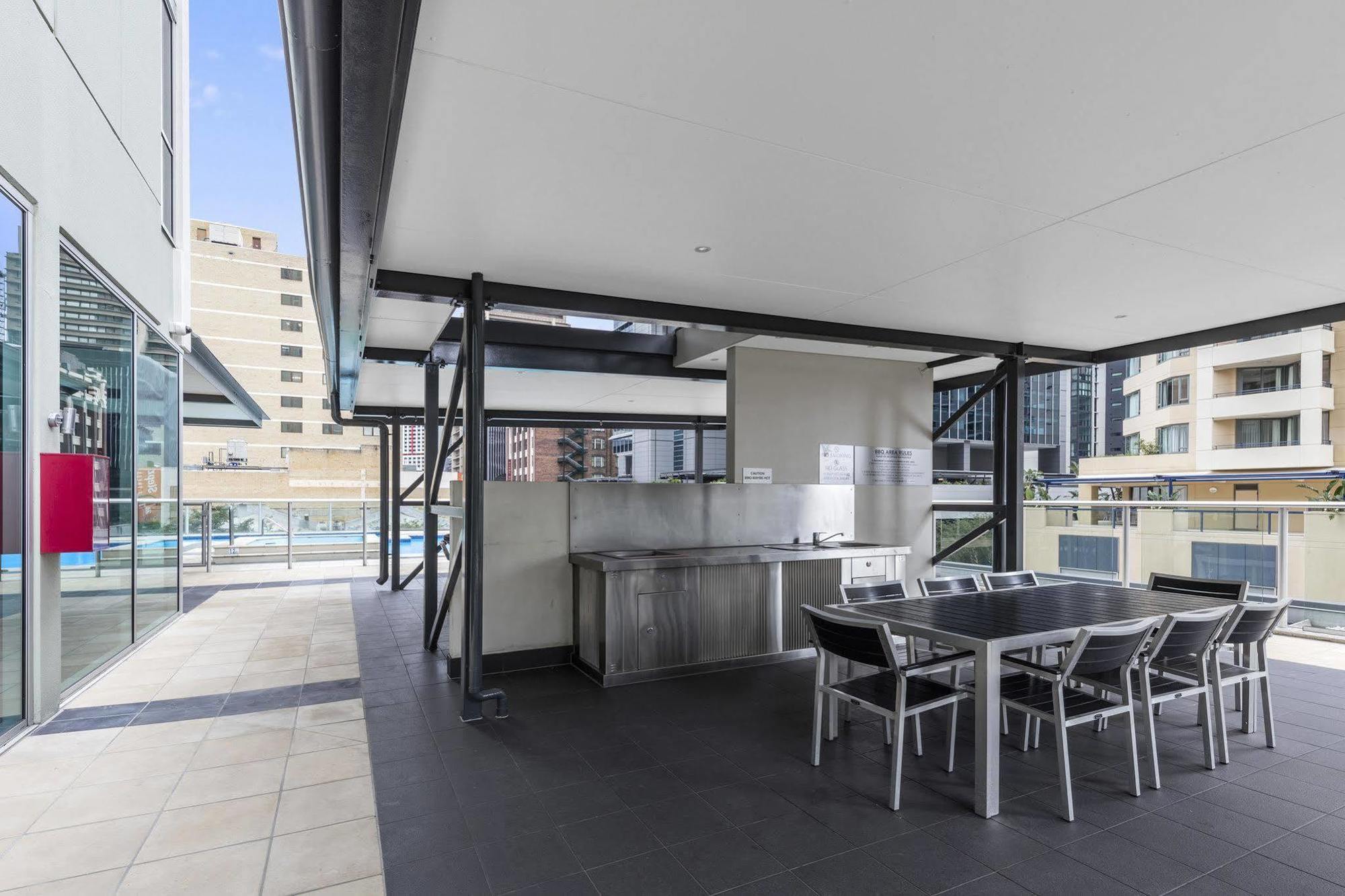 Oaks Festival 4* Brisbane