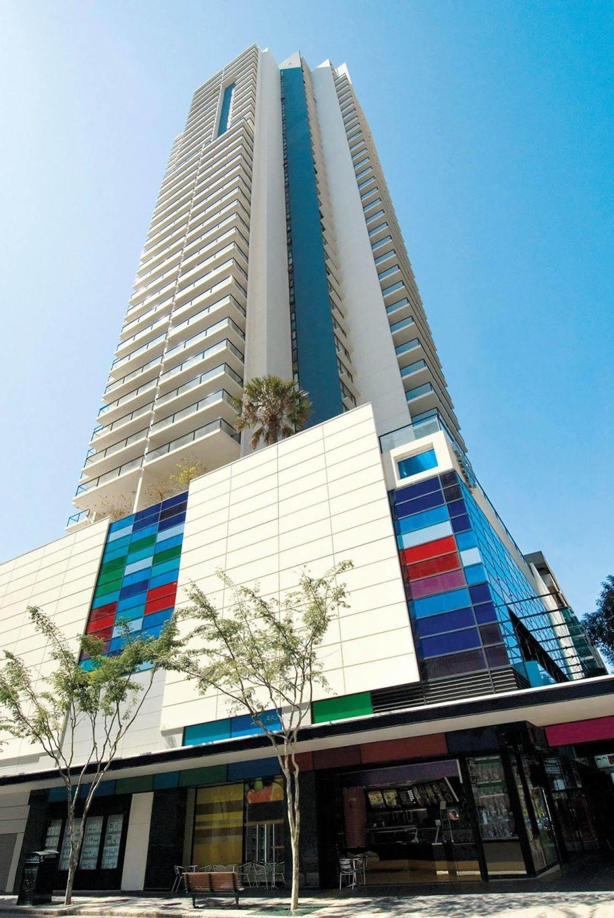 Oaks River Aparthotel 4*