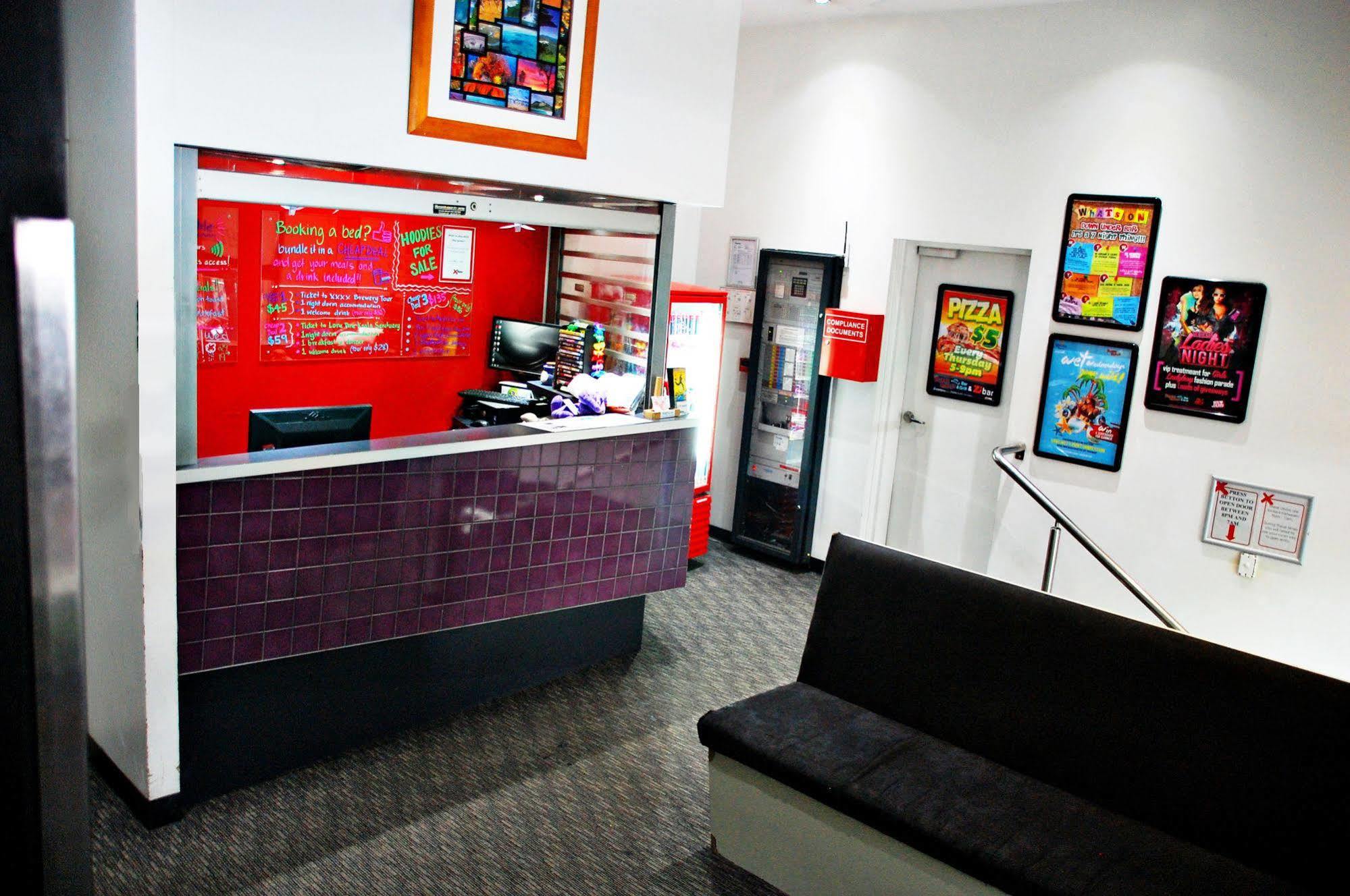 Base Embassy Hostel *