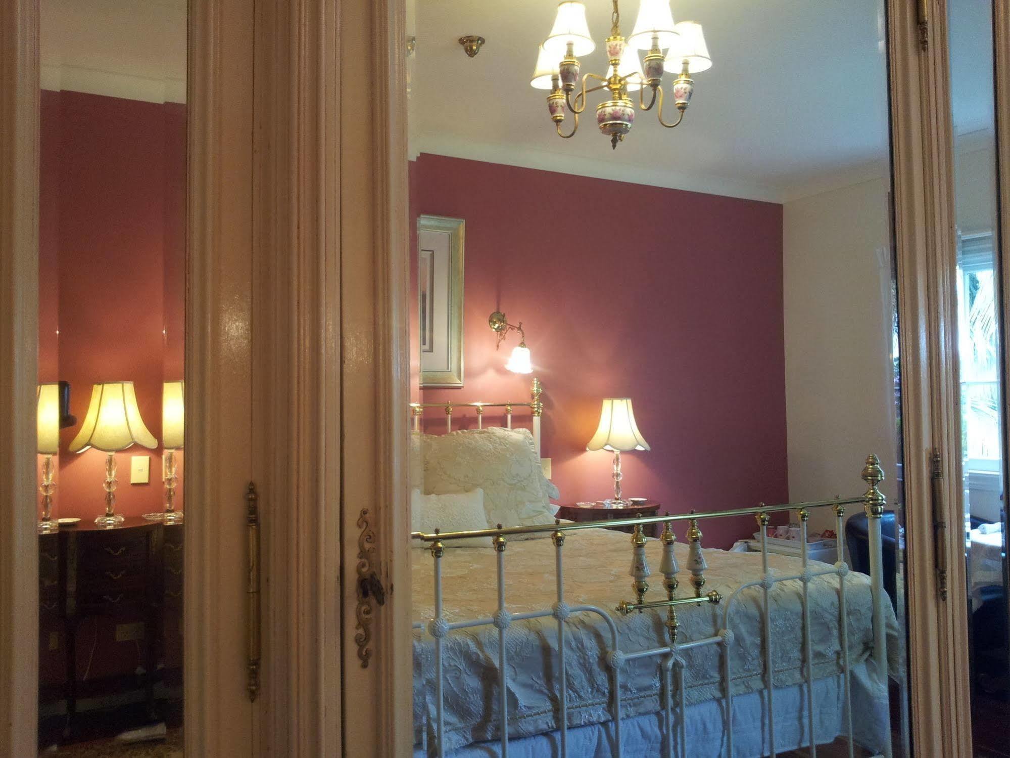 Bed & Breakfast Mt Tamborine Brisbane