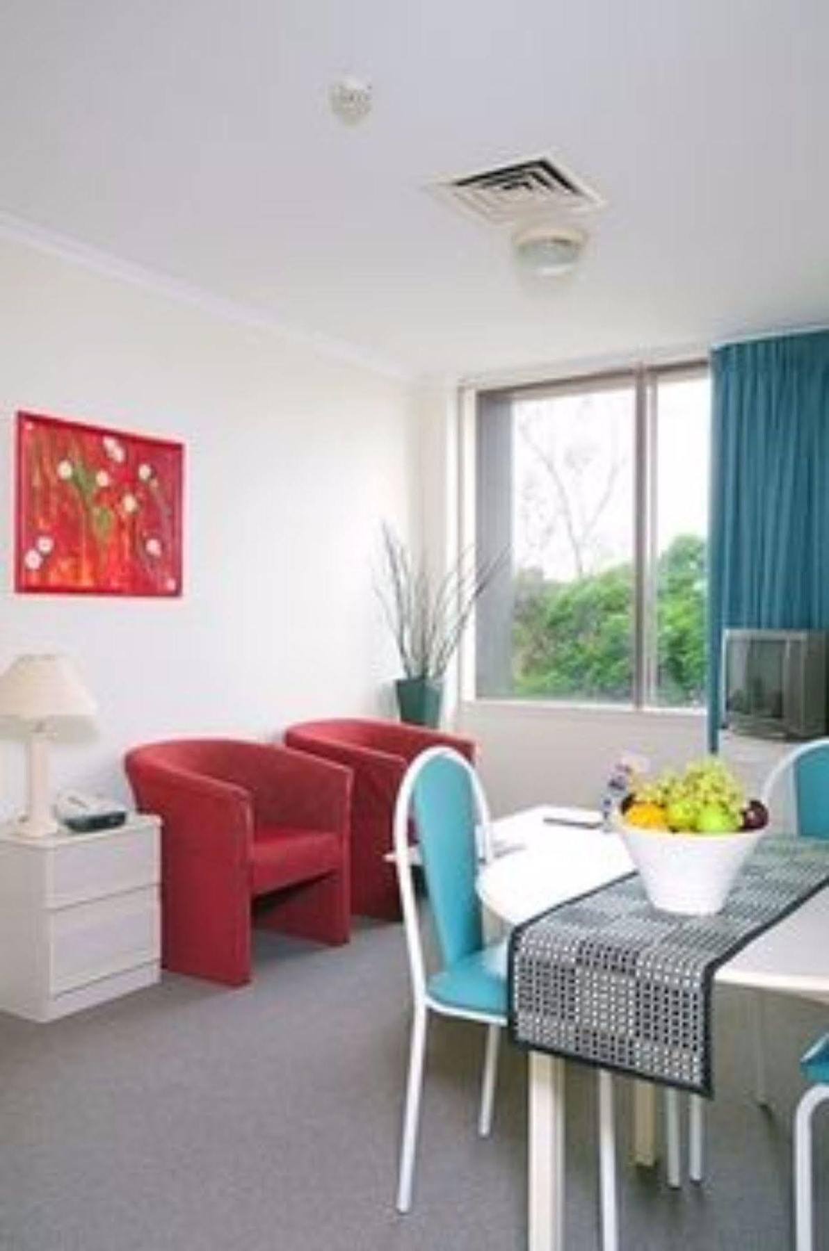 Chasely Aparthotel 3*